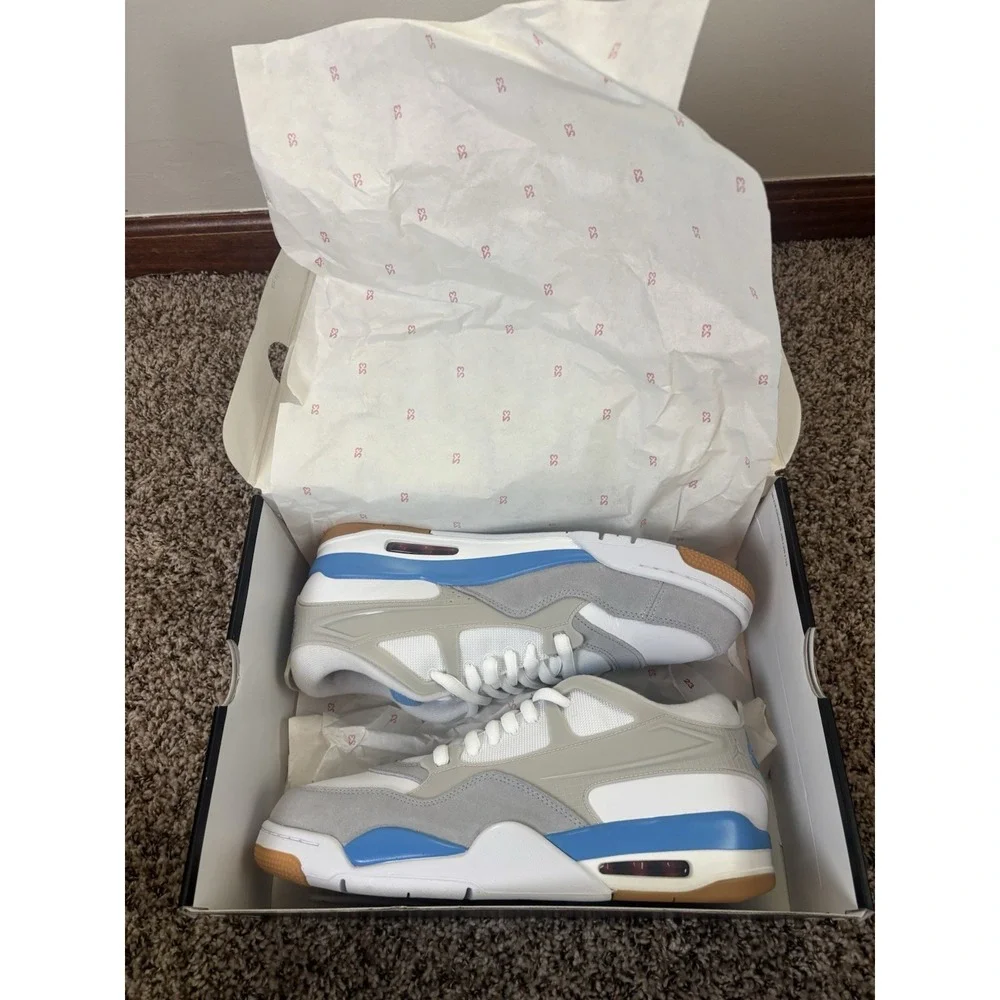 Men's NIKE AIR JORDAN 4 RM 